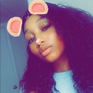 Meet your Posher, Kiana